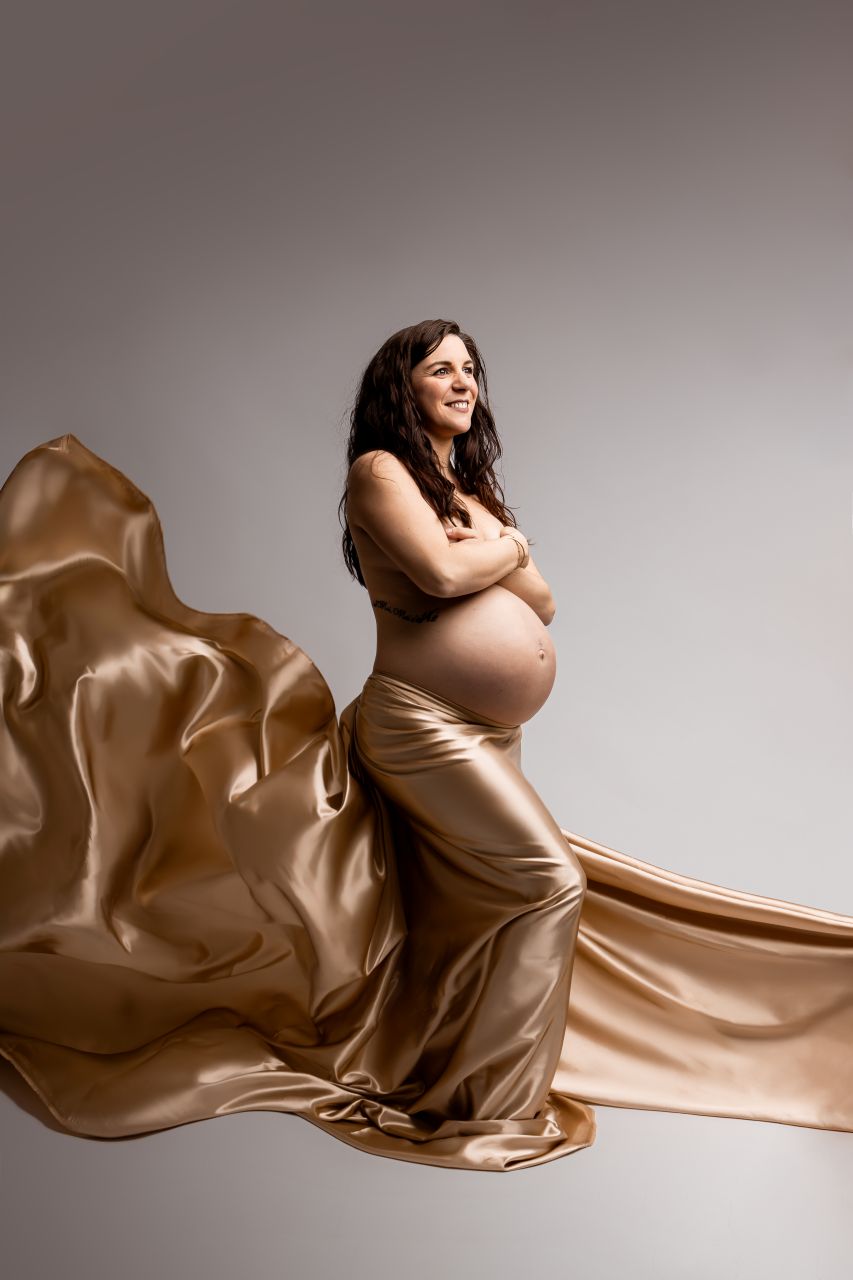 Photographe grossesse naissance Ambérieu en Bugey